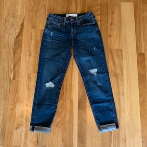 Levi’s Boyfriend Jeans size 0 (24w)